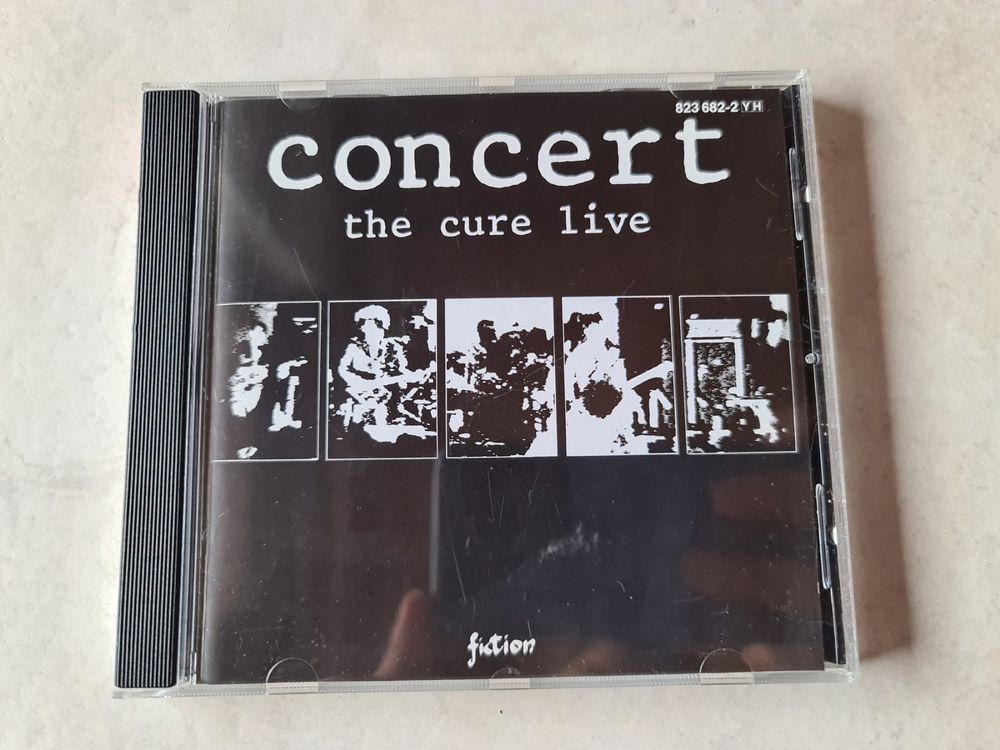 250279 CURE / Concert / The Cure Live(LP) C