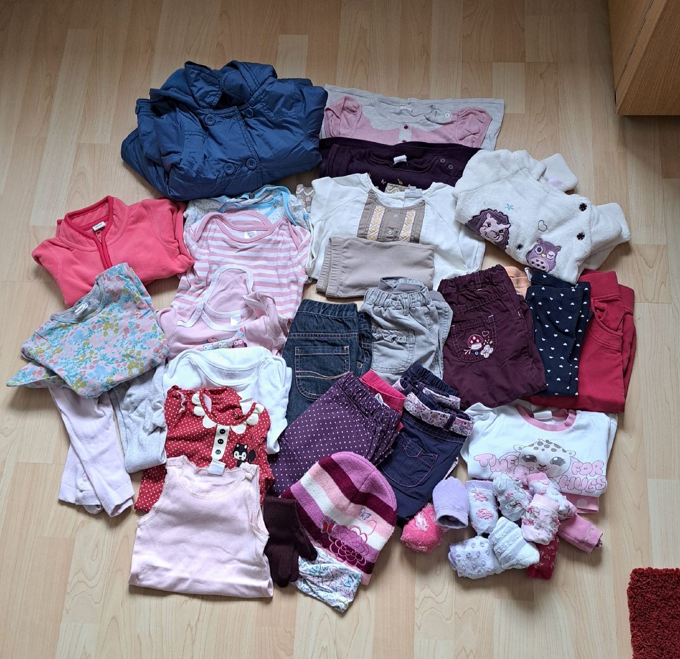 Lotti & Set di vestiti: Mädchen Kleiderpaket Grösse 86 – Usato da Schüpfheim venduto da liv_h2kv 5