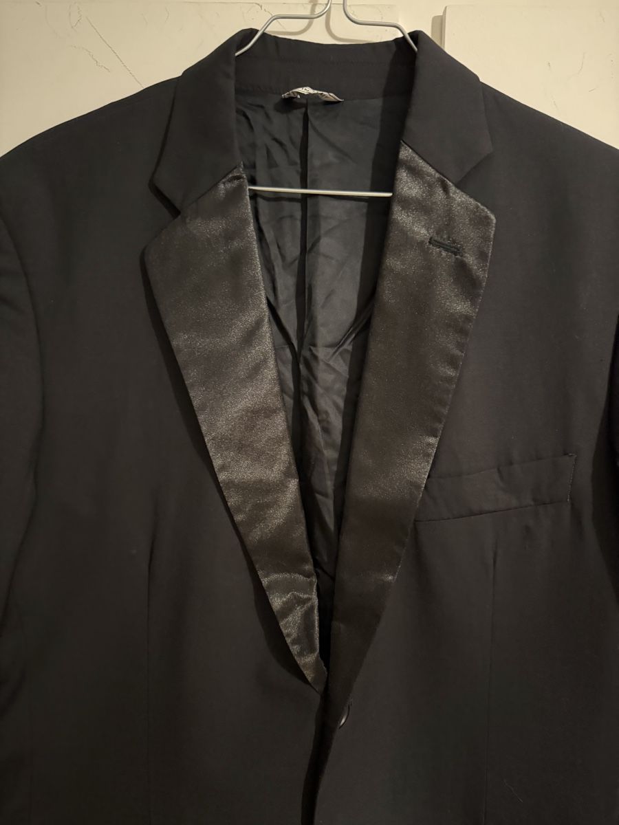 Giacche: smoking  nero elegante Sartoriale Taglia 48 – Usato da Lugano venduto da can_xdd8