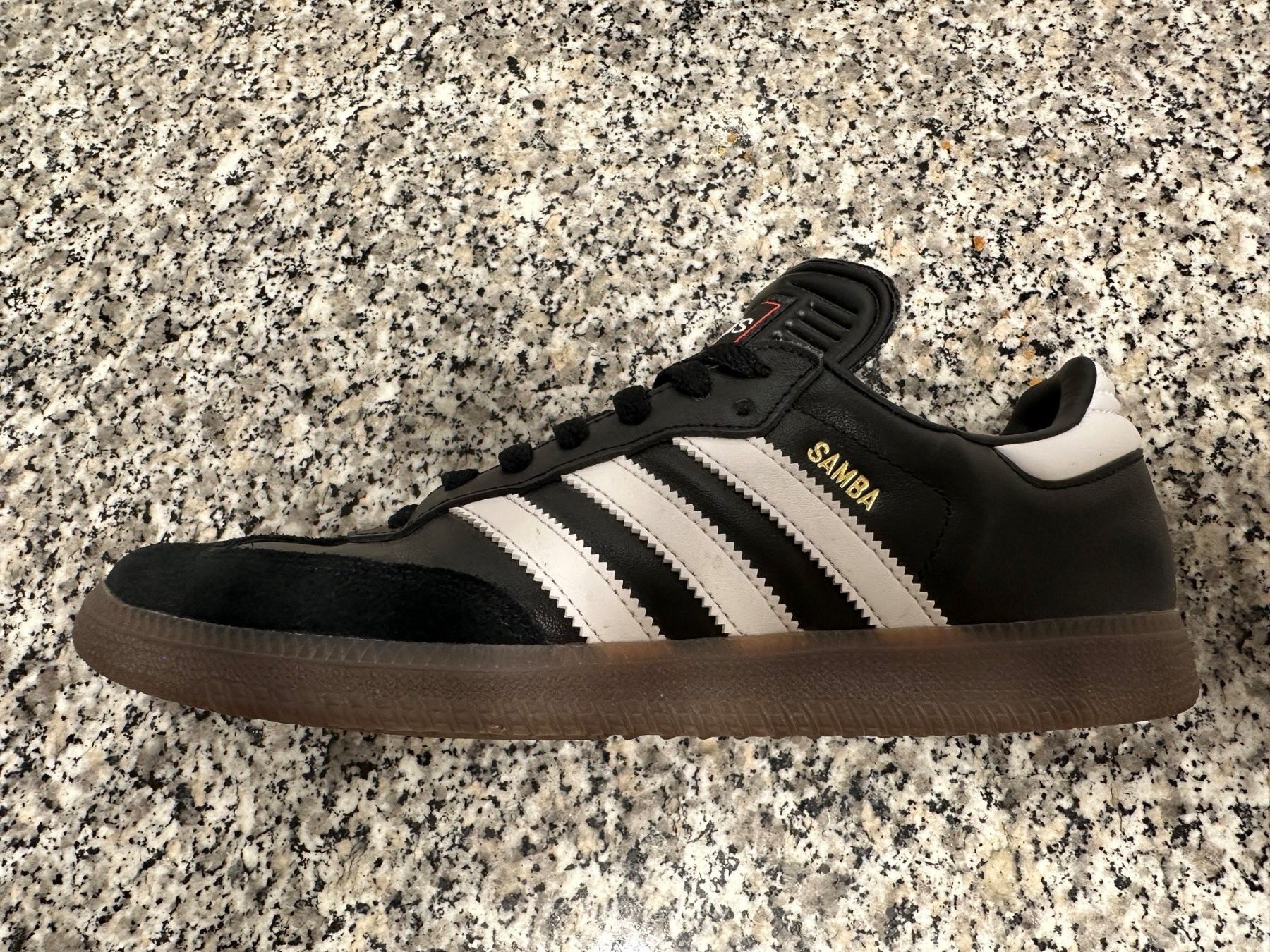 Adidas Scarpe da uomo: Adidas Samba Grösse 42 2/3 – Usato da Strengelbach venduto da d.zimmerli 1