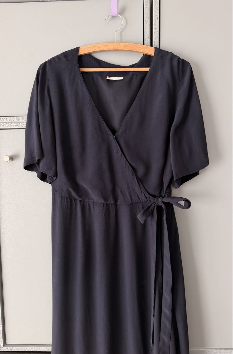Vestiti: Navyblaues Kleid aus Viskose – Usato da Einsiedeln venduto da kalliopee 2