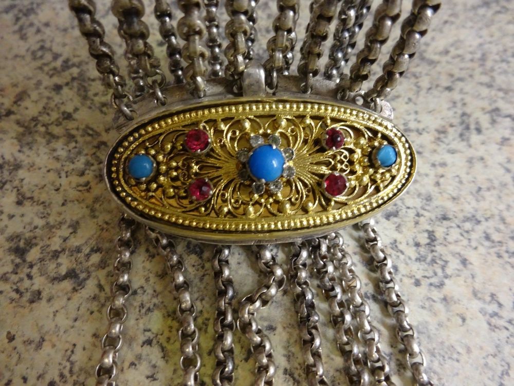 Halsband / Bayern Dirndl (Gebraucht) in Esslingen fr CHF 450  mit  Lieferung auf Ricardo kaufen