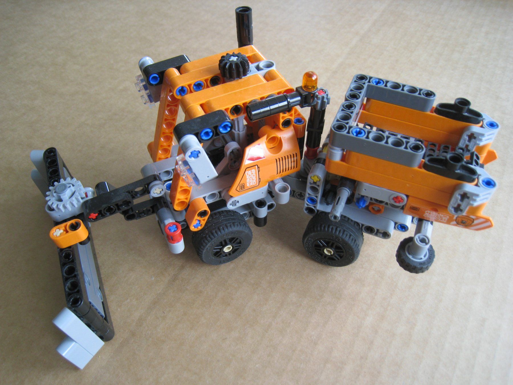 Lego Giocattoli: Lego Technik – Usato da Sutz venduto da martinliliane 2