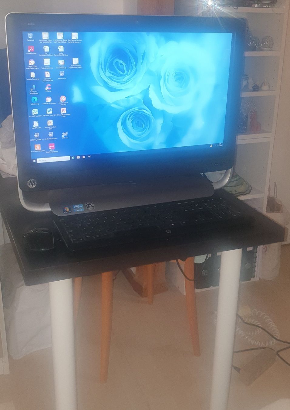 Hewlett Packard PC: HP TouchSmart 520PC mit CD Laufwerk – Usato da KLOTEN venduto da Tubasousa