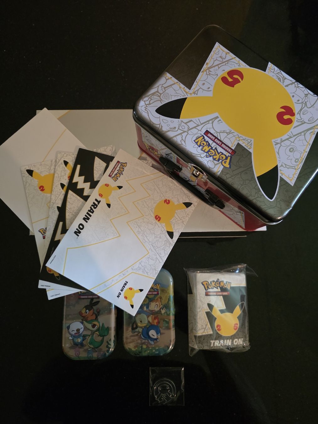 Pokémon Carte collezionabili: Pokémon 25th Celebration / Anniversary Set geöffnet – Usato da Lausen venduto da AllkindsofCollectors