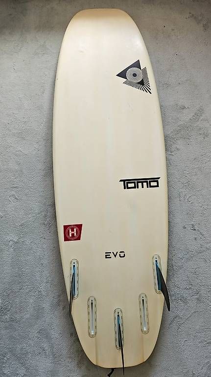 Firewire Tavole da surf e di nuoto: Surfbrett Tomo Evo Helium (Firewire) – Usato da Hünibach venduto da tschaney11 1