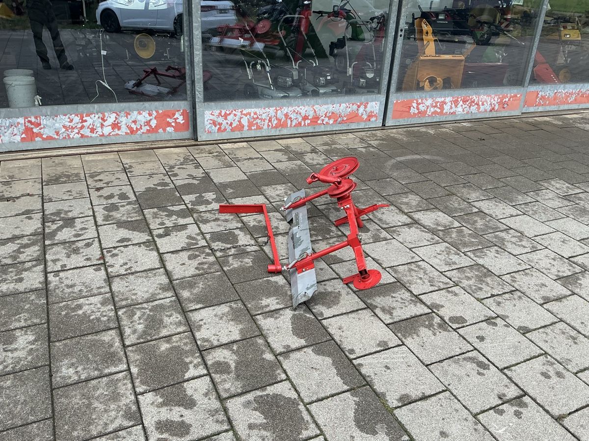 Rapid Metall- & Schlosserei Sonstiges: Rahmen zu Bandeingraser Rapid – Gebraucht aus Stein AR von aut_fx2l 6