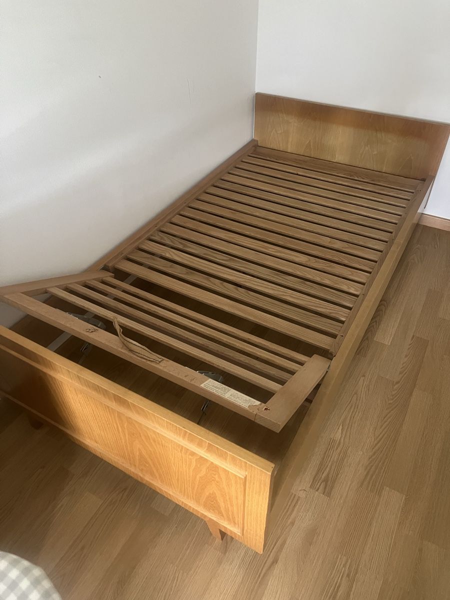 Betten: Vintage Victoria Bed – Gebraucht aus Zürich von jao_2bx7 1