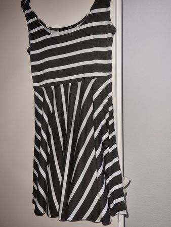 Kleid Jersey,  gestreifft, weiss - schwarz