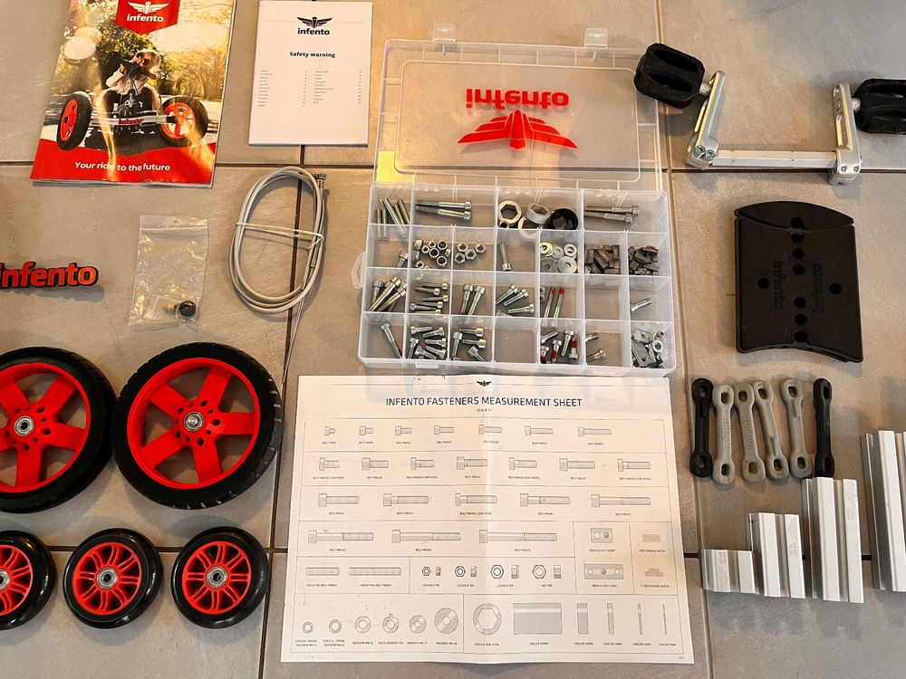 Kickboard / Scooter von Infento zum selber Zusammenbauen! Kaufen auf