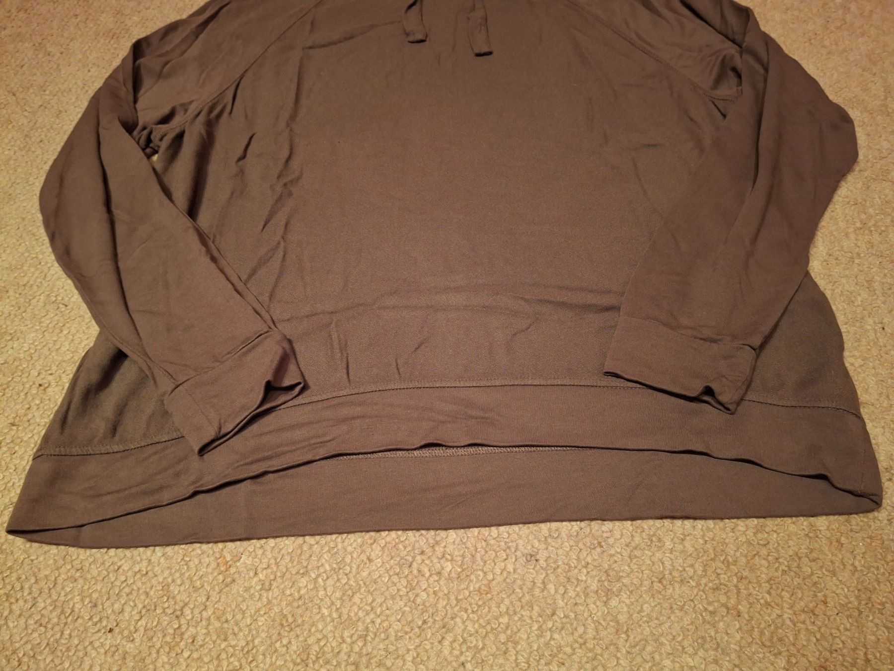 Tom Tailor Maglioni & Felpe: Pull vert olive - petit col taille XL marque Tom Tailor – Usato da Villiers venduto da san_jn5w 2