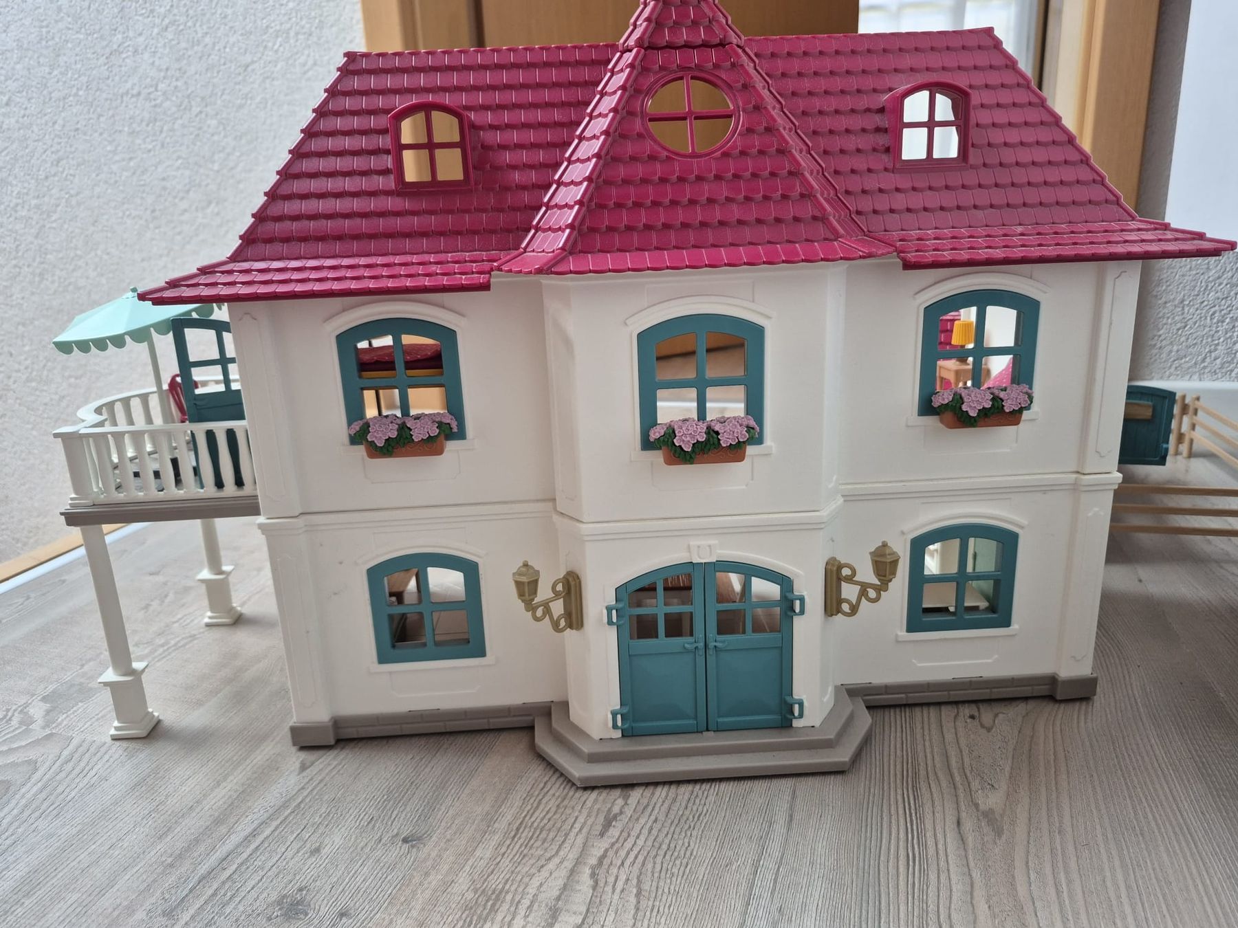 Schleich Giocattoli: Schleich Spielhaus – Usato da Wolfhalden venduto da asp_9tgs 3