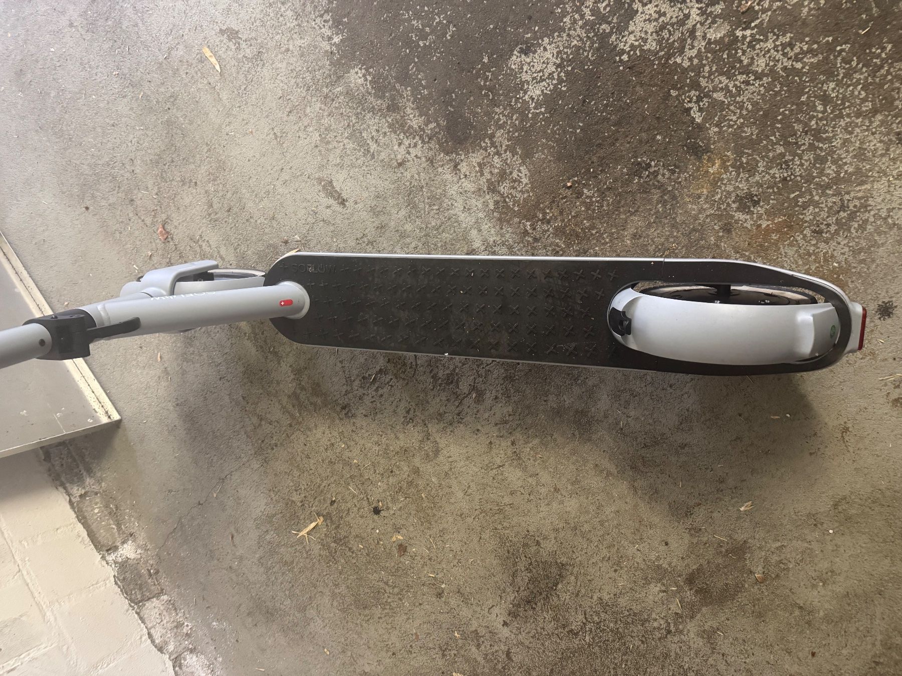 Scooter: E-Scooter, E-Trottinett, Marke SoFlow – Usato da Zürich venduto da Reto500 3