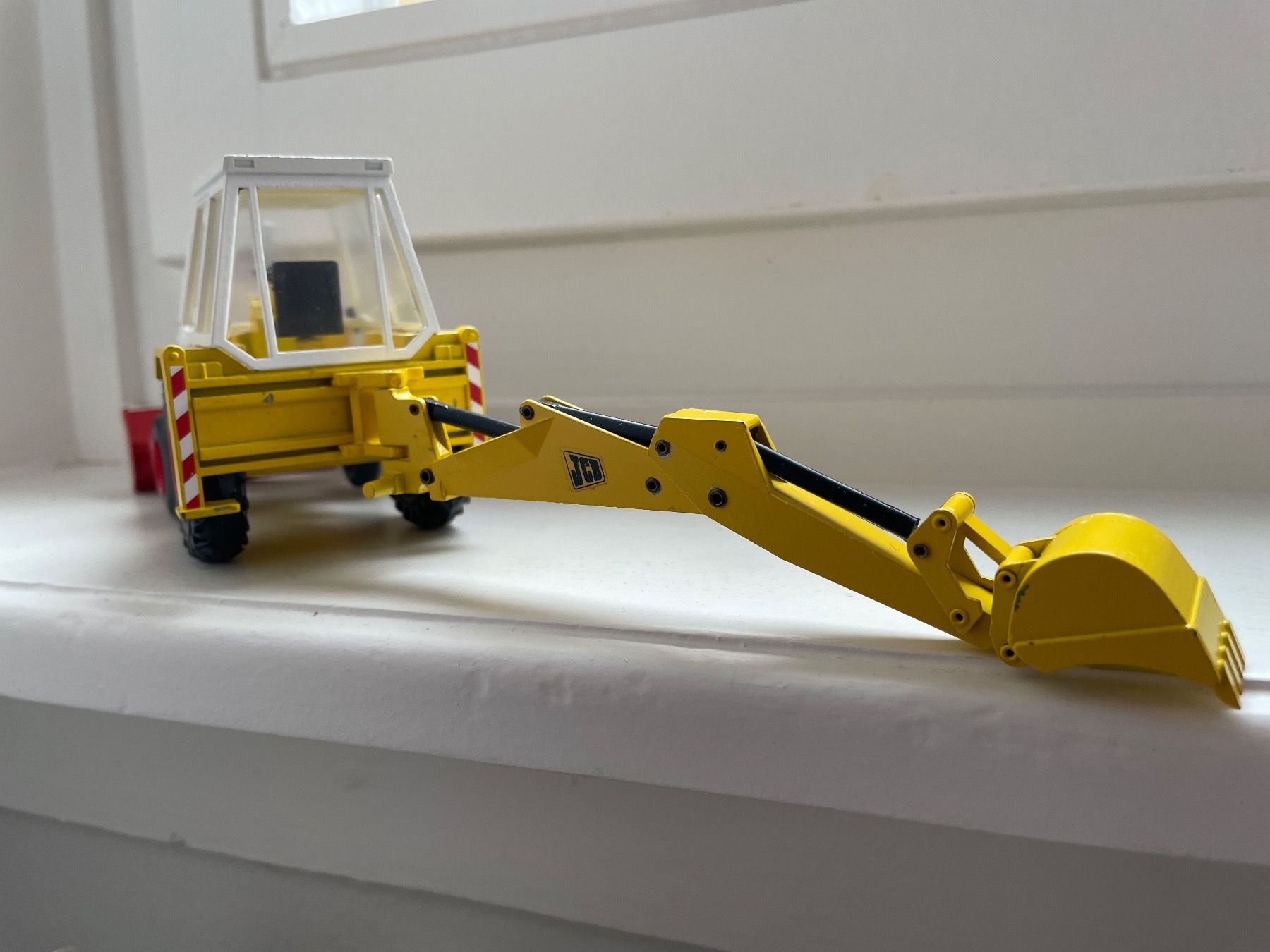 Jcb Kit di modellismo & Modellini statici: JCB 3 CX NZG 216 – Nuovo (secondo la descrizione) da Biel/Bienne venduto da fxgindrat82 4