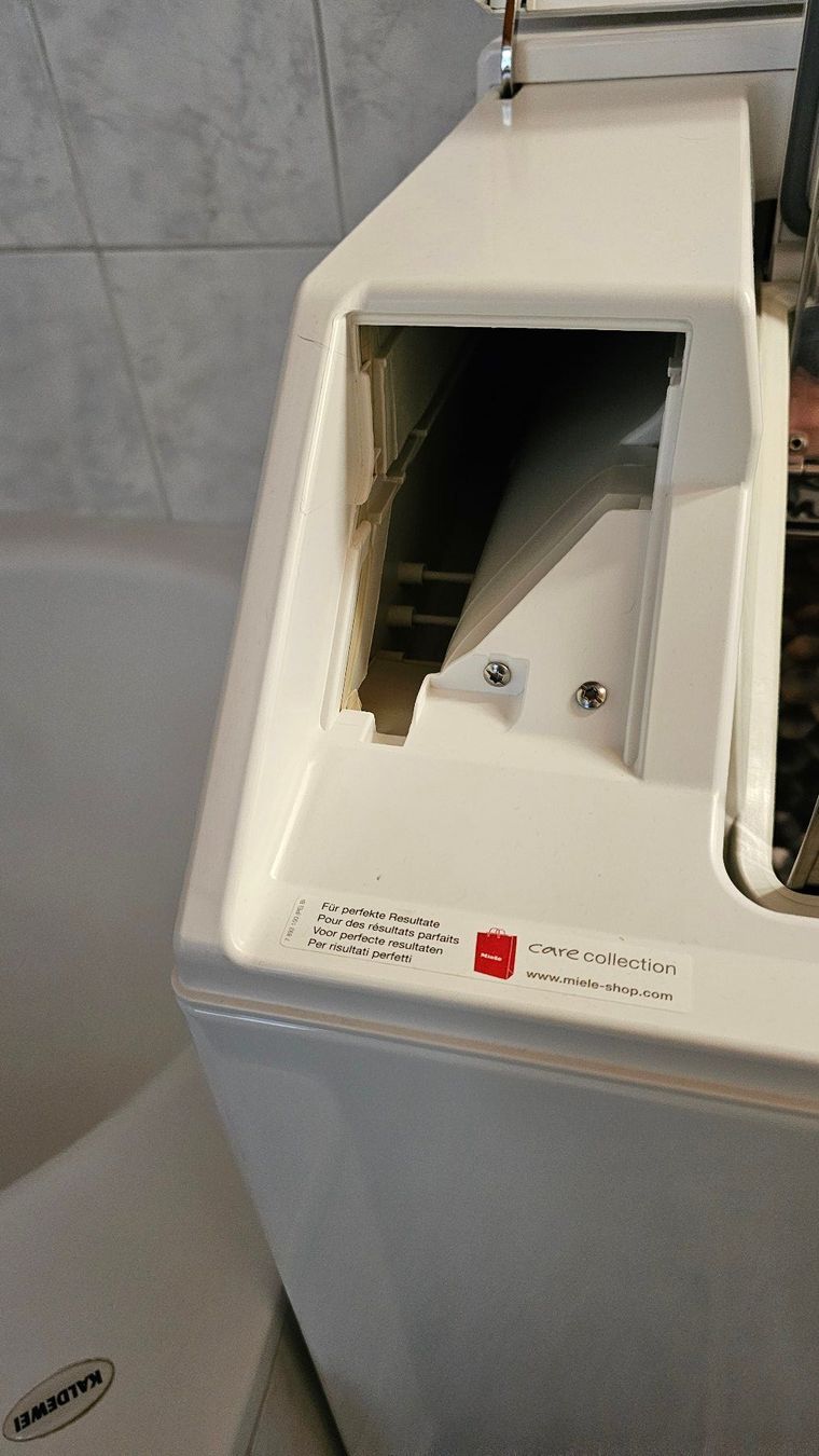 Miele Lavatrici: Miele Softtronic W600-95 CH – Usato da Reinach AG venduto da Yig 4