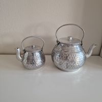 Antike persische Aluminium-Teekanne, handgeschmiedet