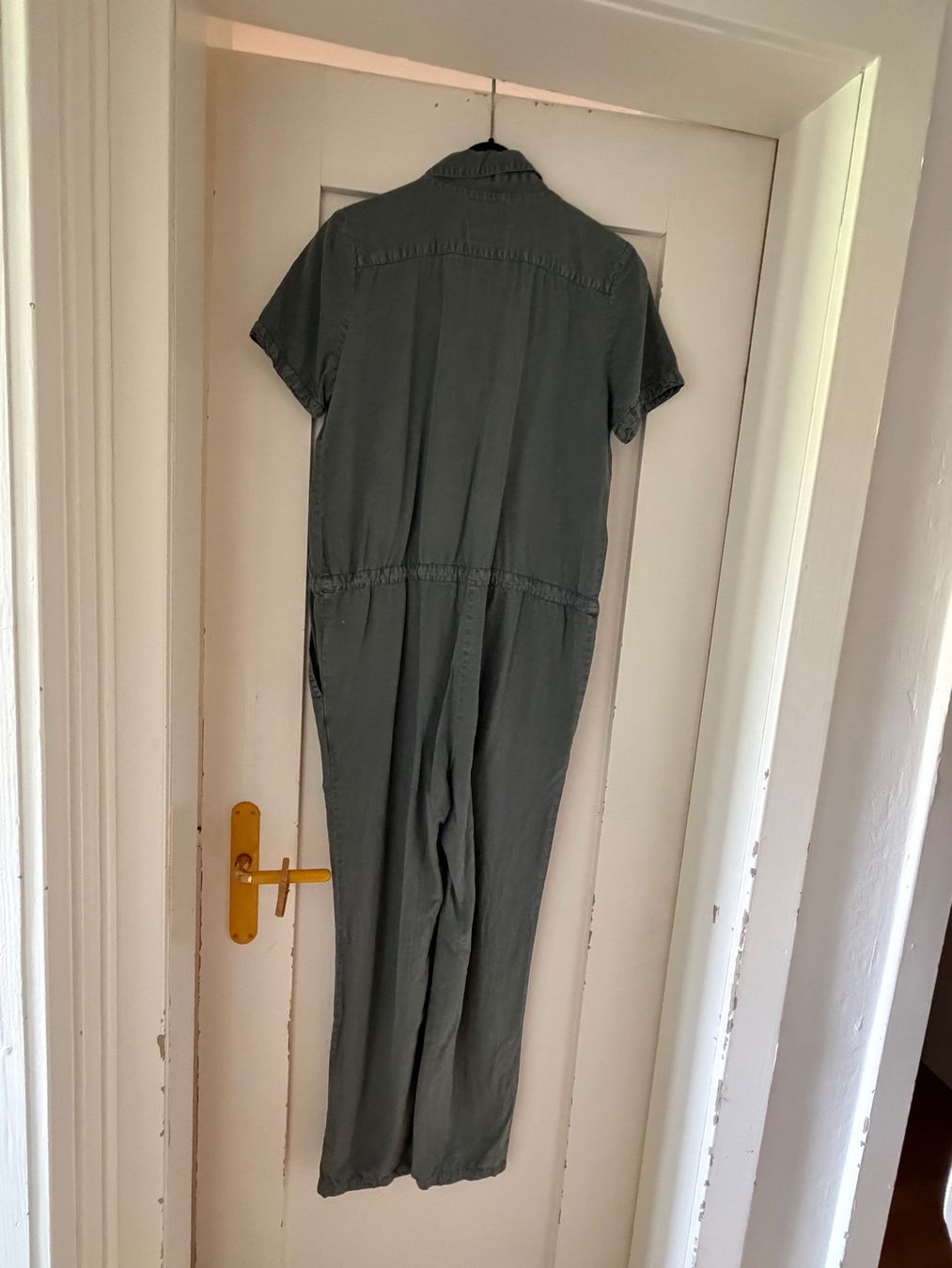 Jumpsuits: Schöner Overall von Minimum – D'occasion à Schaffhausen par _queen_c 1