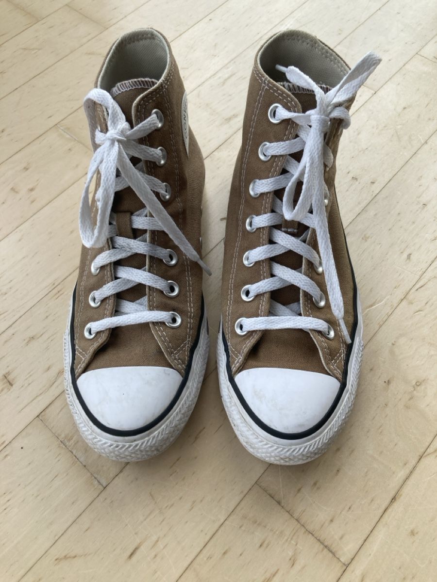Converse Herrenschuhe: Converse Chuck Taylor – Gebraucht aus Aarwangen von Milan300