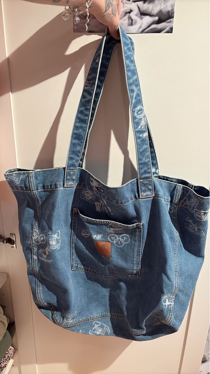 Carhartt Borse: Carhartt Jeans Tasche XL – Usato da Gipf-Oberfrick venduto da sid_h5fn