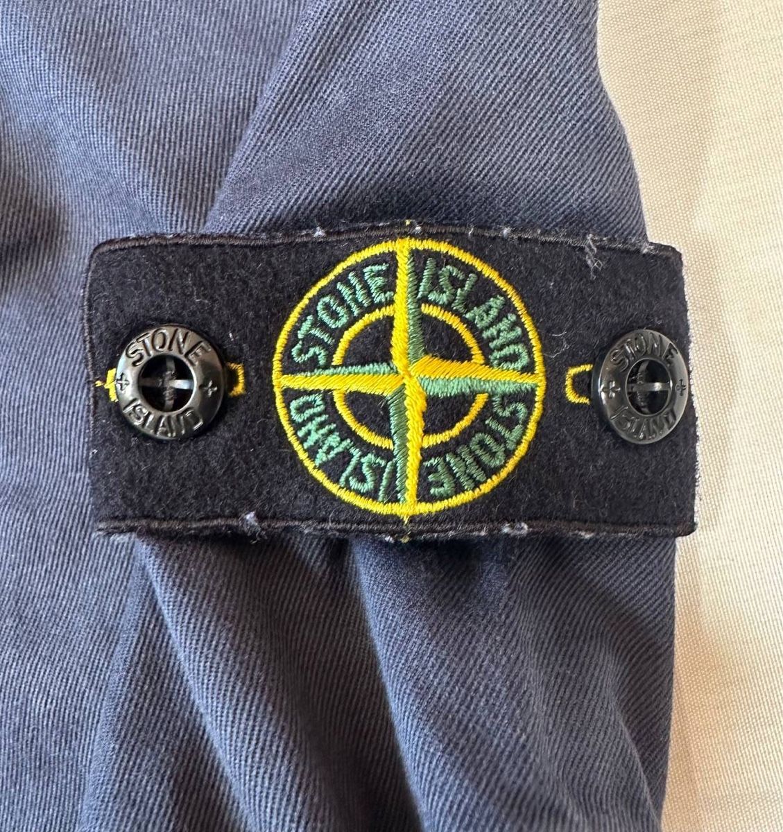 Stone Island Pantalons: Stone Island Hose  – D'occasion à Pfäffikon ZH par Nataliia. 4