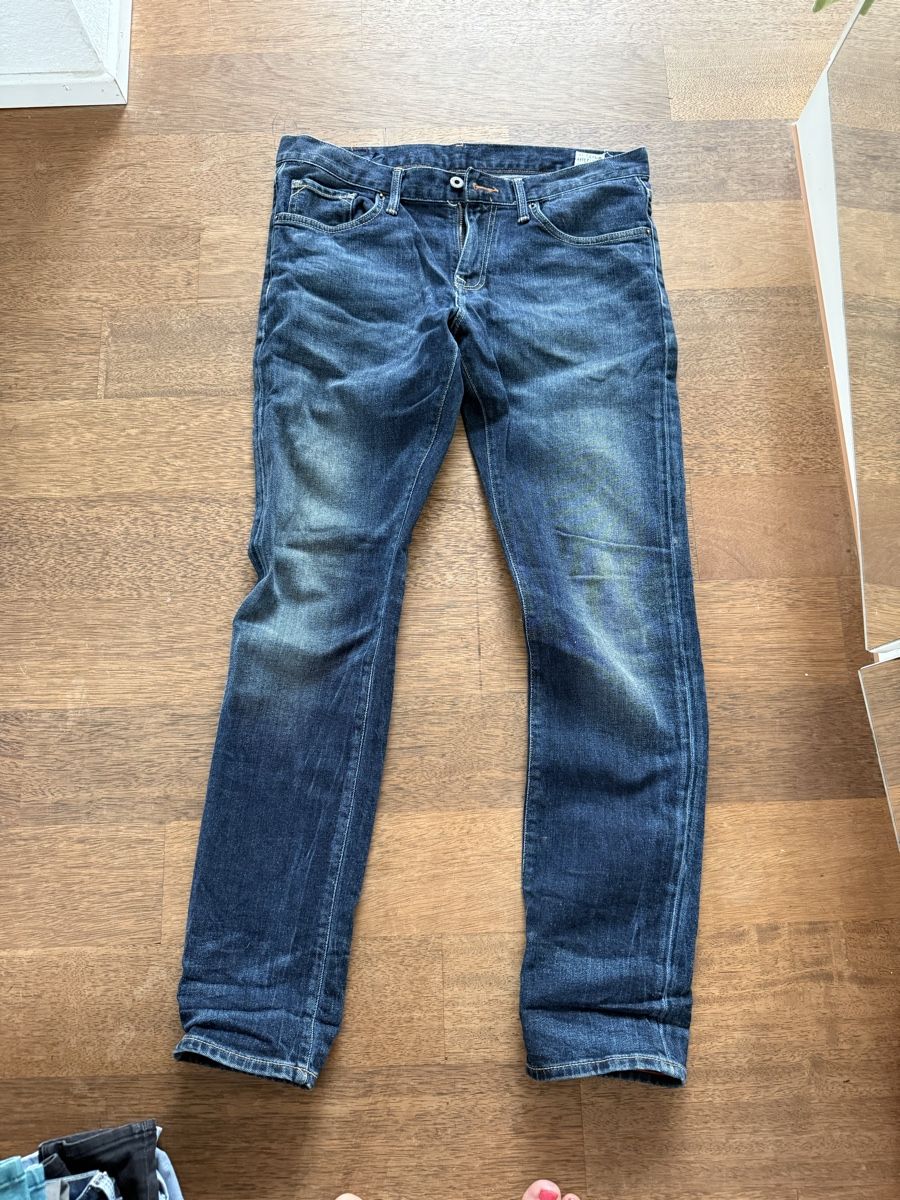 Tommy Hilfiger Jeans: Tommy Hilfiger Jeans 34/34  – Nuovo (secondo la descrizione) da Waedenswil venduto da Sturmer1982