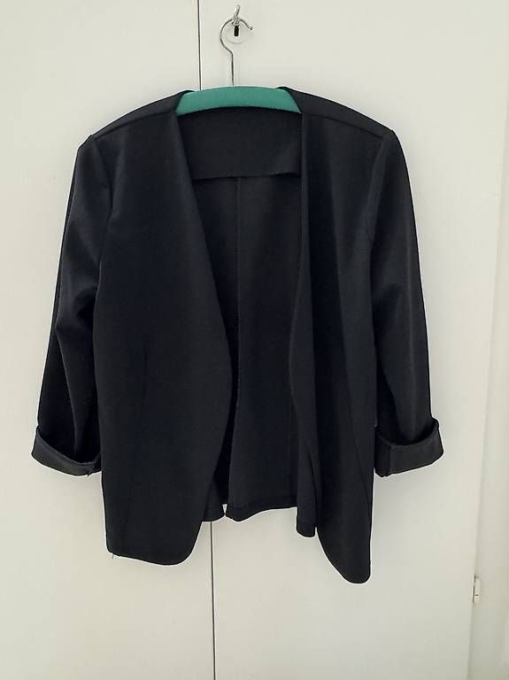 Giacche: Blazer nero / MAI USATO – Nuovo e nell'imballaggio originale da Chiasso venduto da D.erre