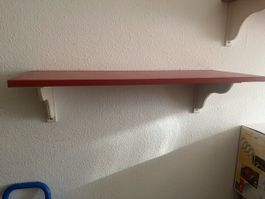 3 Wandregale, Ikea, rotes Brett mit weissen Stützen aus Holz