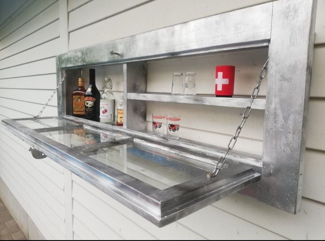 Finestre: Minibar altes Fenster – Usato da Basel venduto da 123KIKIDEE