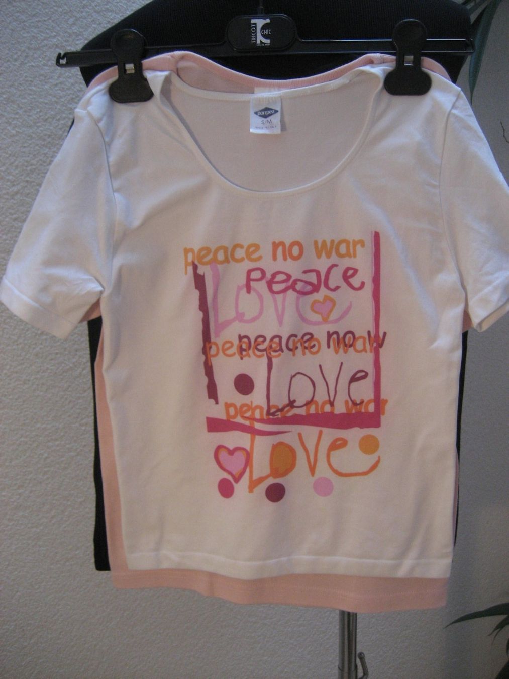 T-shirt: Lot de 4 t-shirts taille S – Usato da Delémont venduto da marryb
