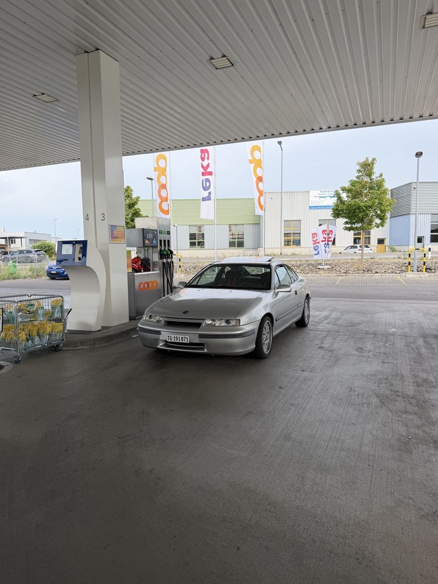 Opel Autos: Opel Calibra 2.0 – D'occasion à Sulgen par phi_xwz6