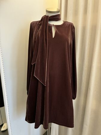 Samtkleid, Grösse M, bordeauxrot, festlich, ungetragen