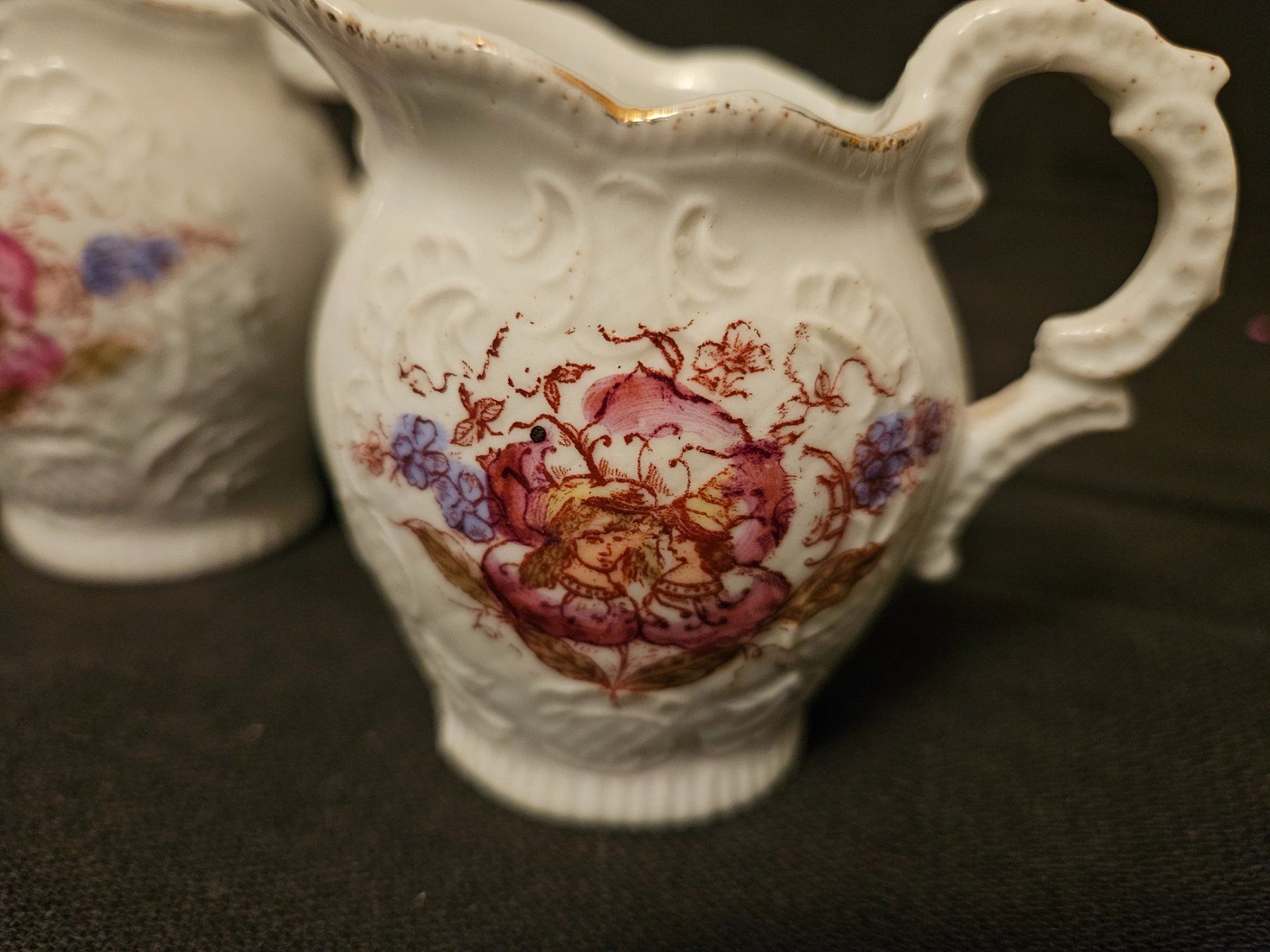 Set di piatti: Vintage Kännchen Set, Blumenmuster – Usato da Basel venduto da Domjansk 1