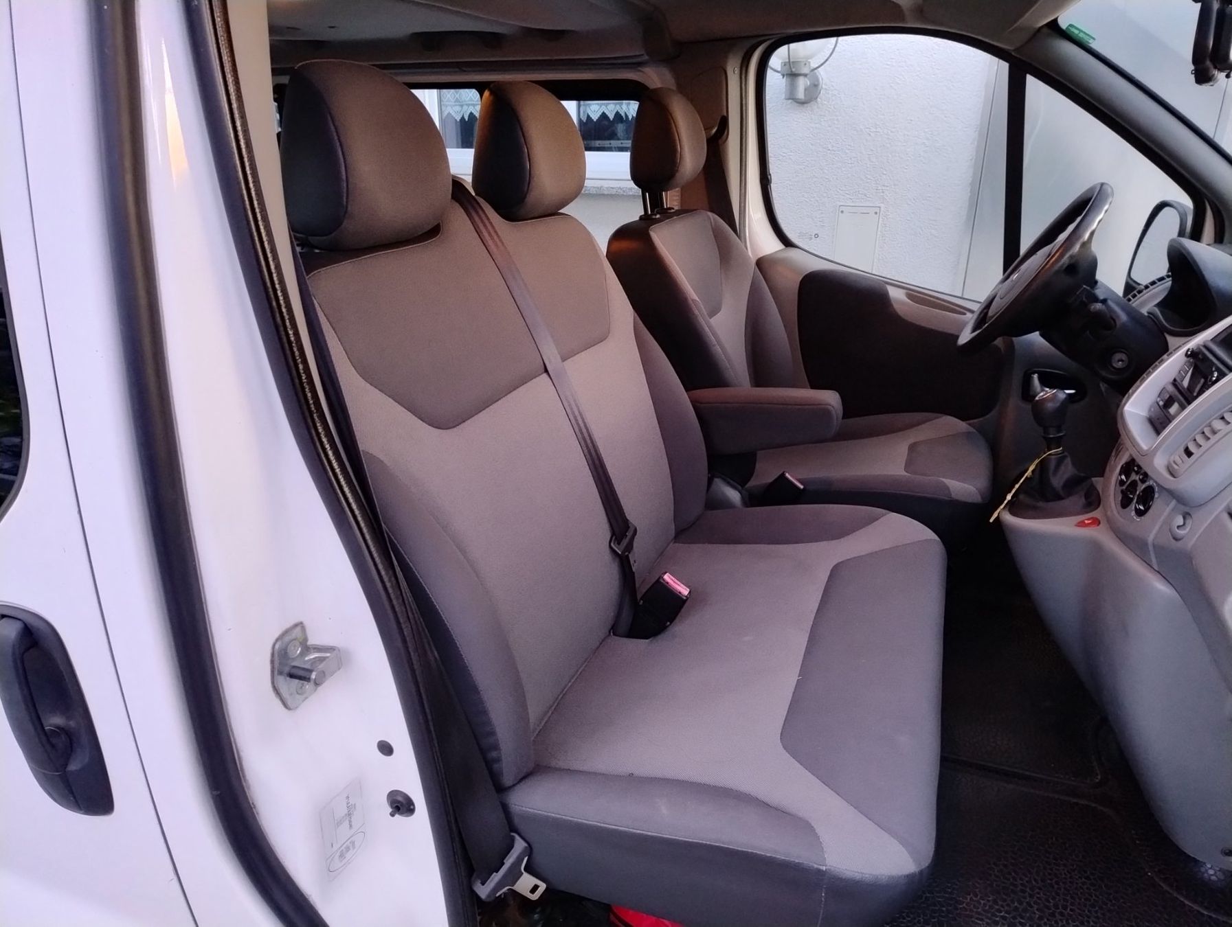 Renault Veicoli da campeggio: Camper Renault Trafic ab MFK – Usato da Reichenburg venduto da Alpine_03 6
