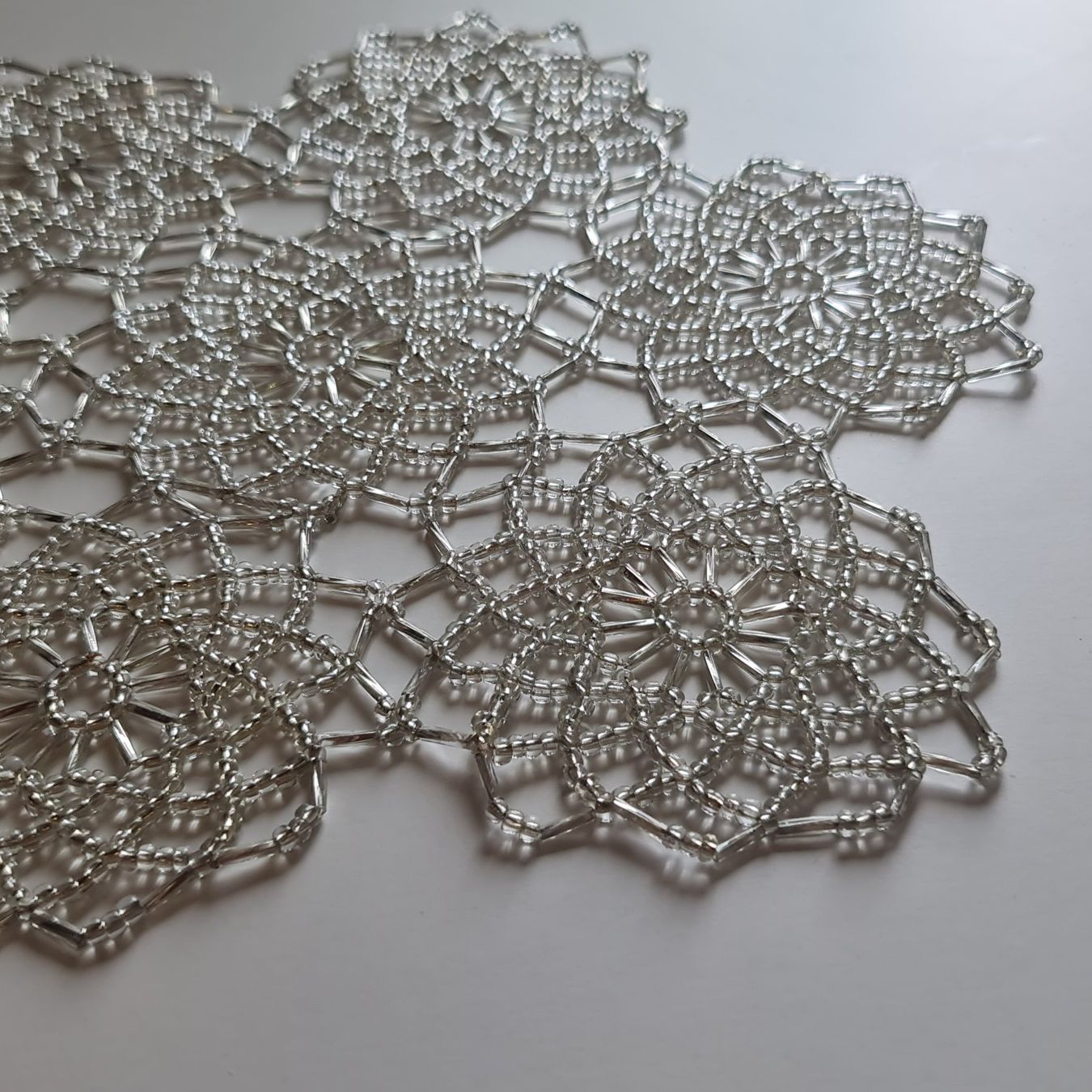 Tutte le decorazioni: Handgemachte Tischdekoration mit mini Perlen – Nuovo e nell'imballaggio originale da Grafstal venduto da sel_yil 1