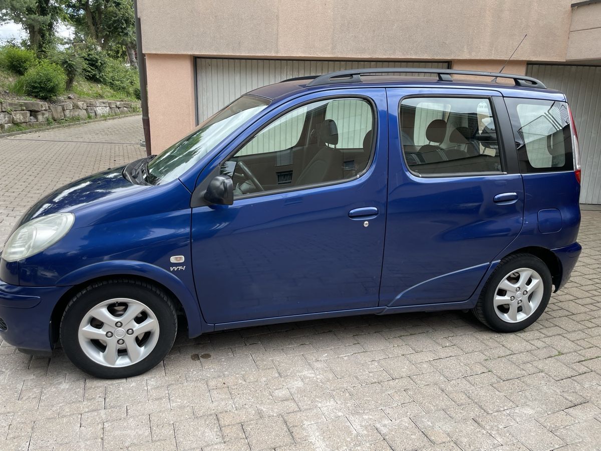 Condizionatori: Toyota Yaris verso.1.5 – Usato da Corpataux venduto da a_t_dq7j 3