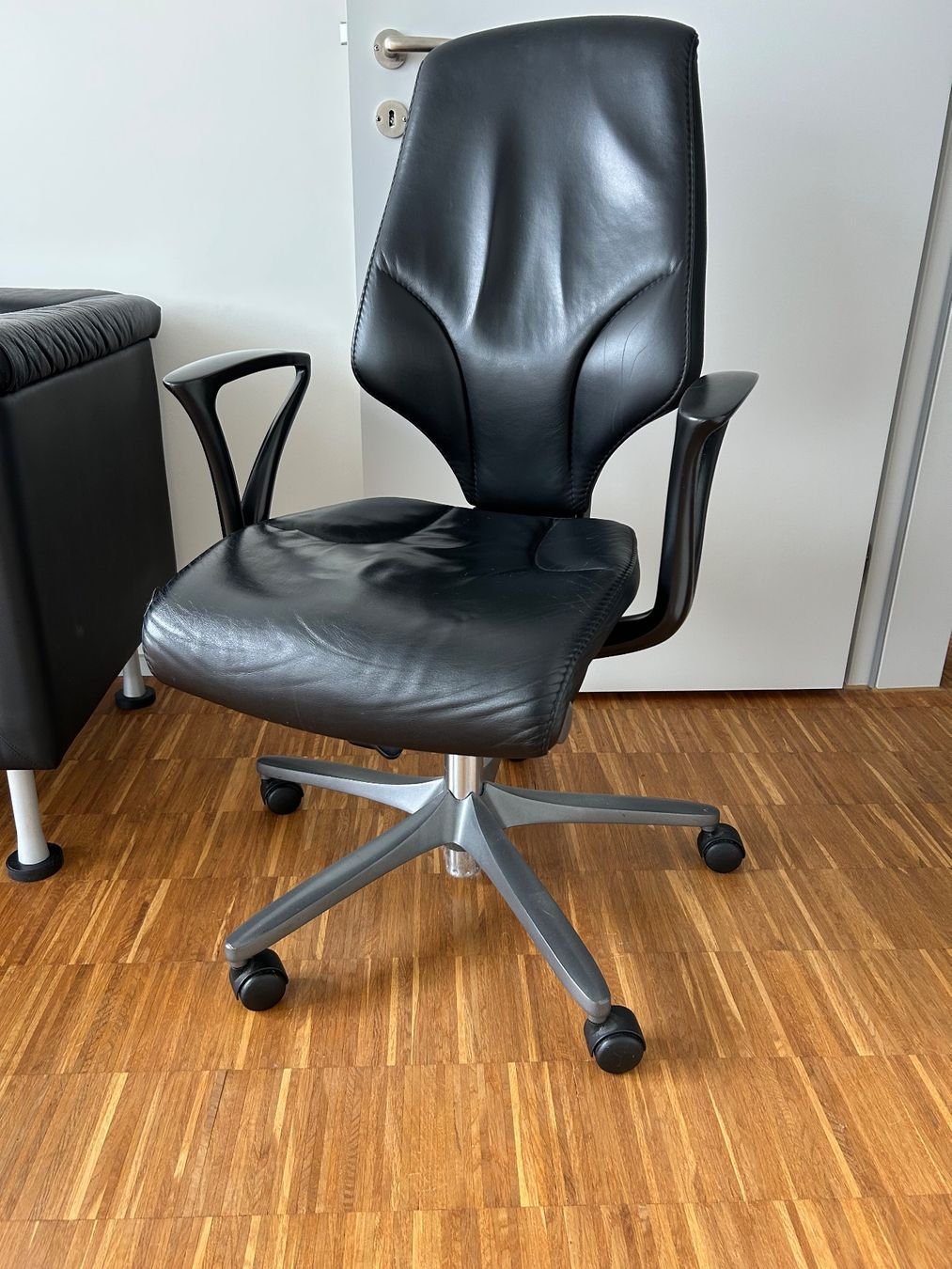 Giroflex Sedie: Bürostuhl Giroflex – Usato da Zürich venduto da Palmenstrand