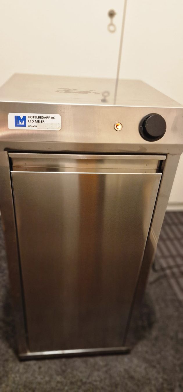 Komplettküchen: Edelstahl Warmhalteschrank Gastro – Gebraucht aus Volketswil von rosarella11 4