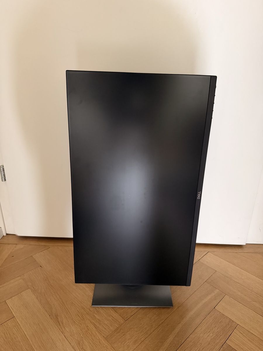Dell Monitor: Écran Dell P2719H 27 pouces Full HD – Nuovo (secondo la descrizione) da Neuchâtel venduto da gonzalez.ni 1