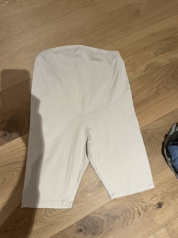 H&M Leggings: Umstandsleggins – D'occasion à Freienwil par Eggice2994