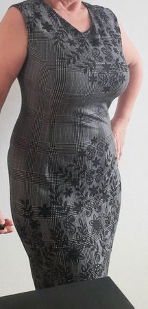 Bodyflirt Kleid Gr. 40/42 (M) Karomuster Blumenprint 