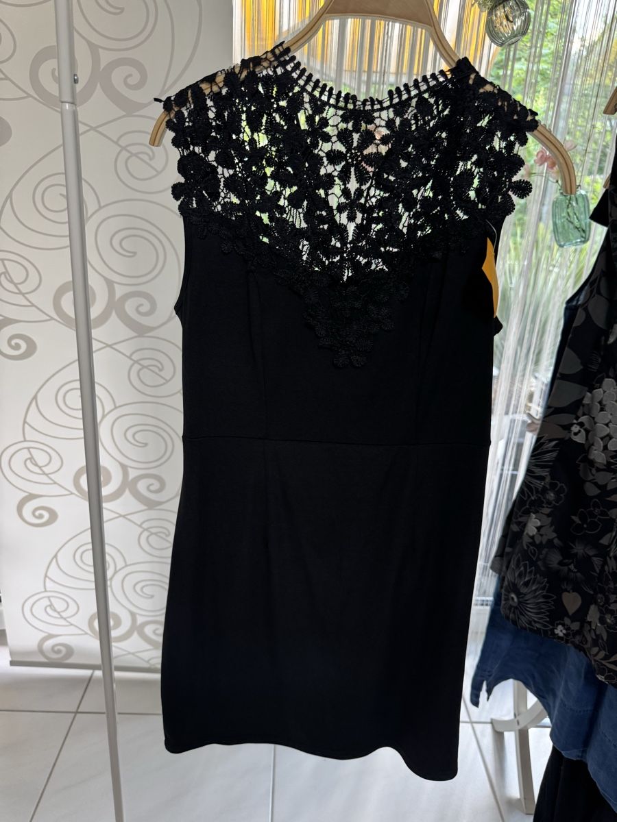 Lotti di vestiti: Kleider set – Usato da chur venduto da merygori 4