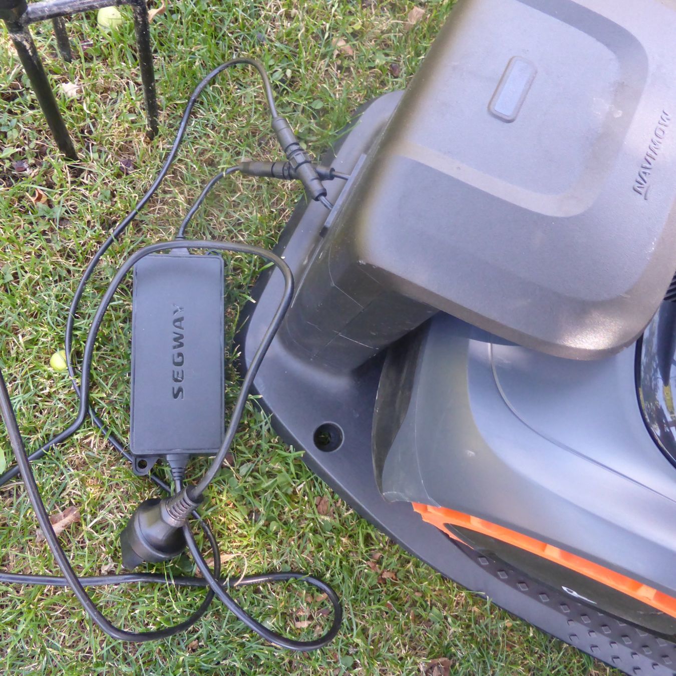 Segway Rasenmäher: Segway Navimow i108E – Gebraucht aus Düdingen von notteG 4