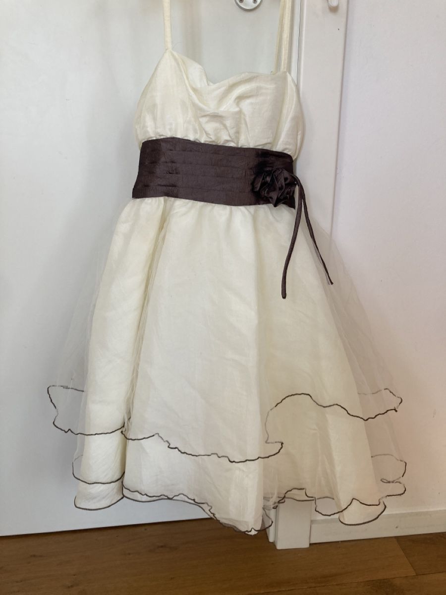 Robes et jupes: Robe de cocktail – Neuf (Voir description) à Daillens par blancheneige4
