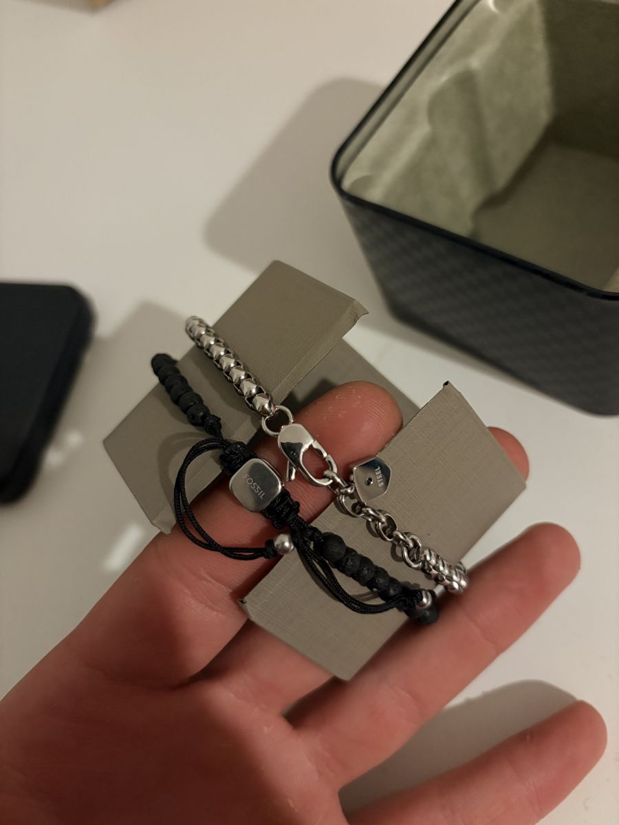 Fossil Armbänder & -reifen: Fossil Armband Set Neu mit Box – Neu (gemäss Beschreibung) aus Niederuzwil von zyg_fnf5 2