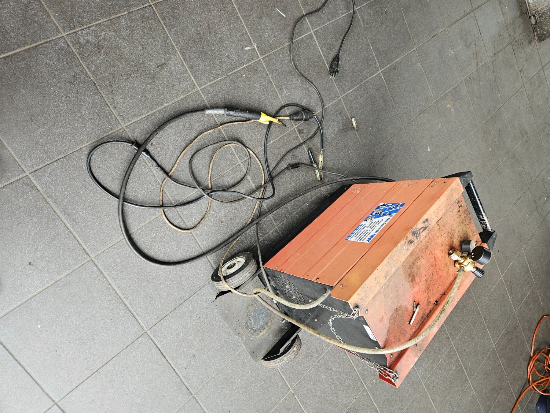 Postes à souder: Schweissanlage – D'occasion à Wiezikon b. Sirnach par sir_z92n 4