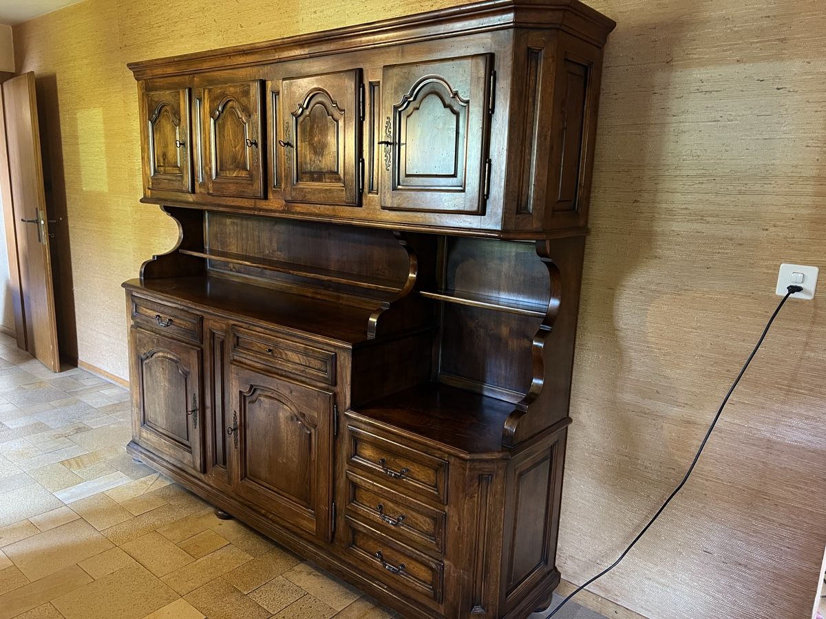 Credenze: Buffet rustique en bois ancien – Usato da Yverdon-les-Bains venduto da Zazibeat 1