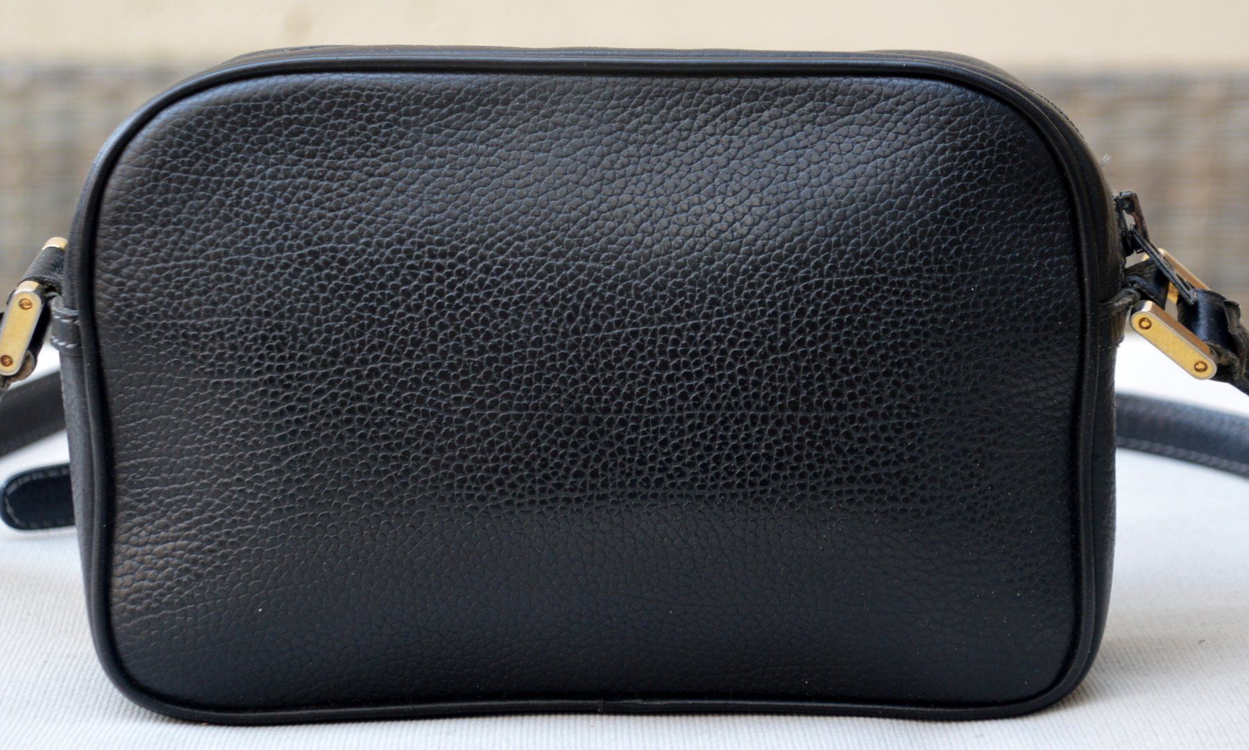 Borse da donna: Tasche Courrèges sac Vintage – Usato da Collonges venduto da arashee 5