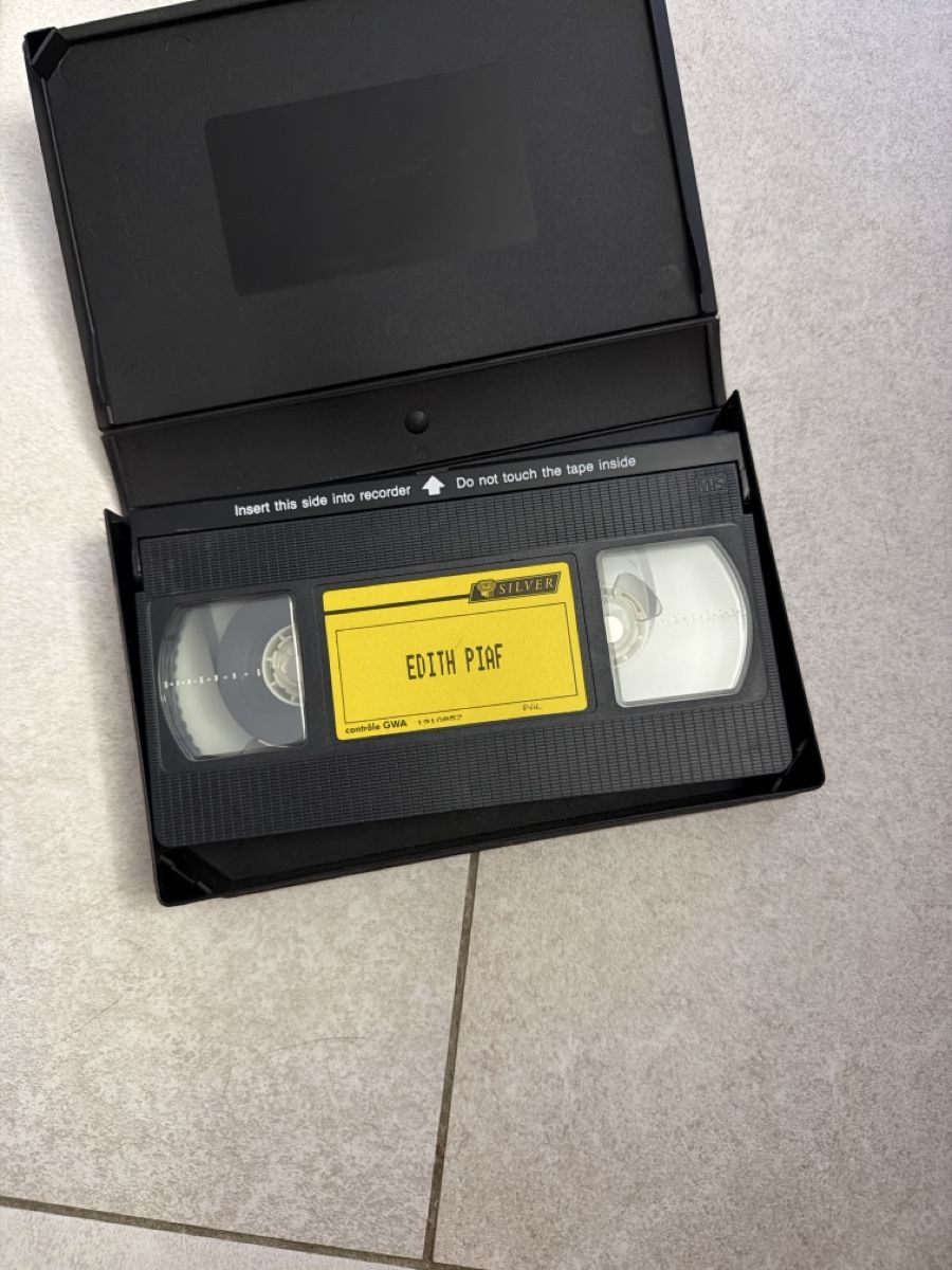 Alle VHS: VHS Edith Piaf Live 1962 PAL V.F. 52 min – Gebraucht aus Martigny von Jacoosh1234 3