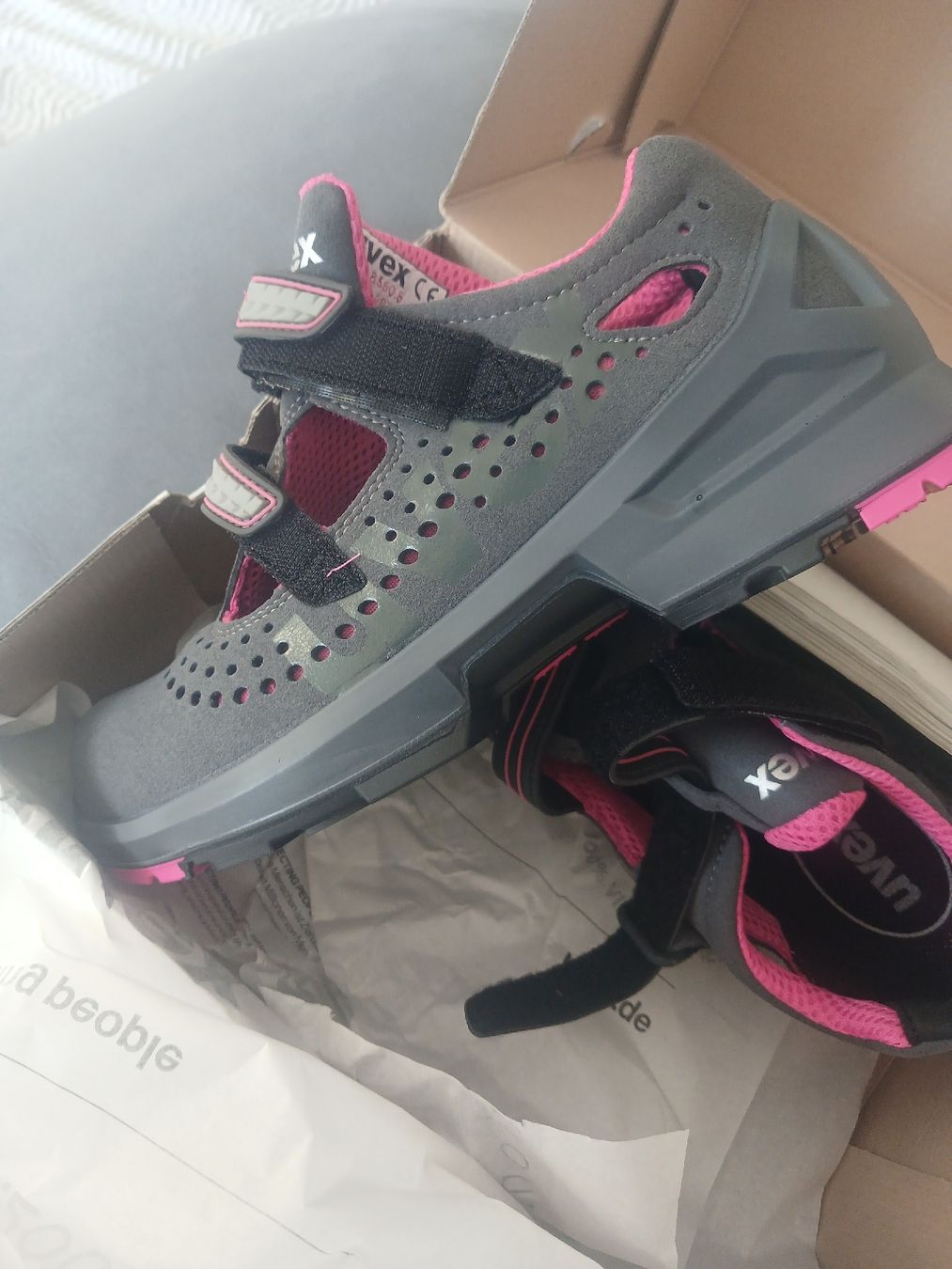 Uvex Damenschuhe: uvex sicherheit schuhe gr 40 – Neu und originalverpackt aus Pieterlen von Ya0527yl