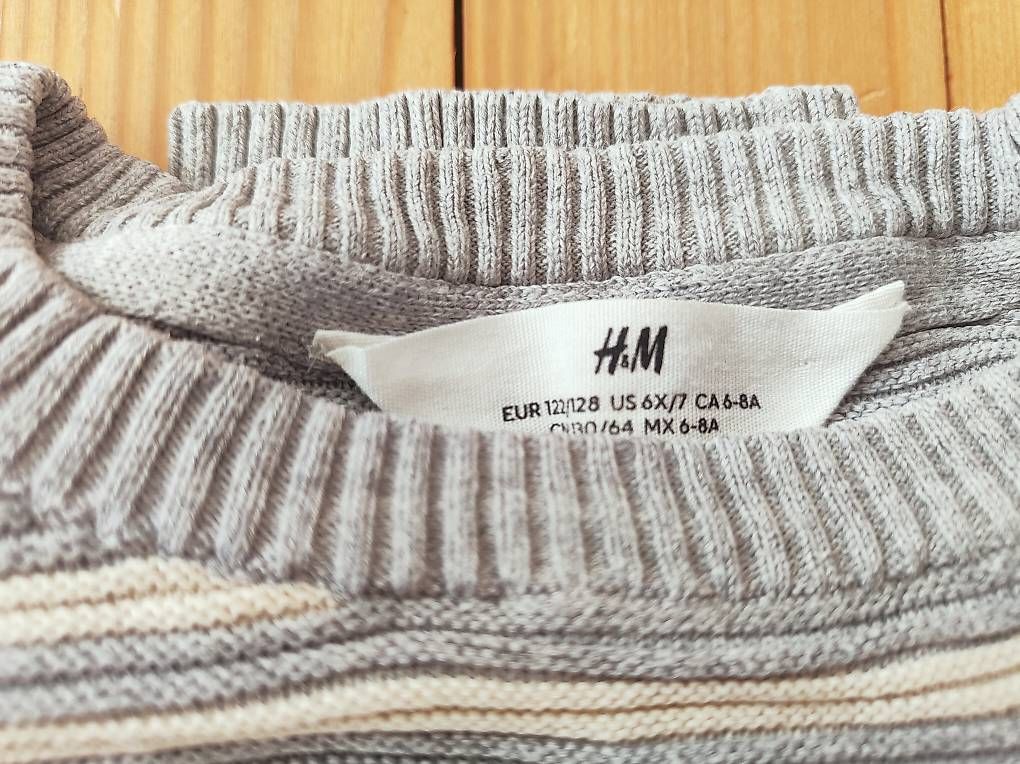 Pullover & Sweatshirts: Diverse Pullover Gr.122/128 – Gebraucht aus Zürich von aendiiii 3